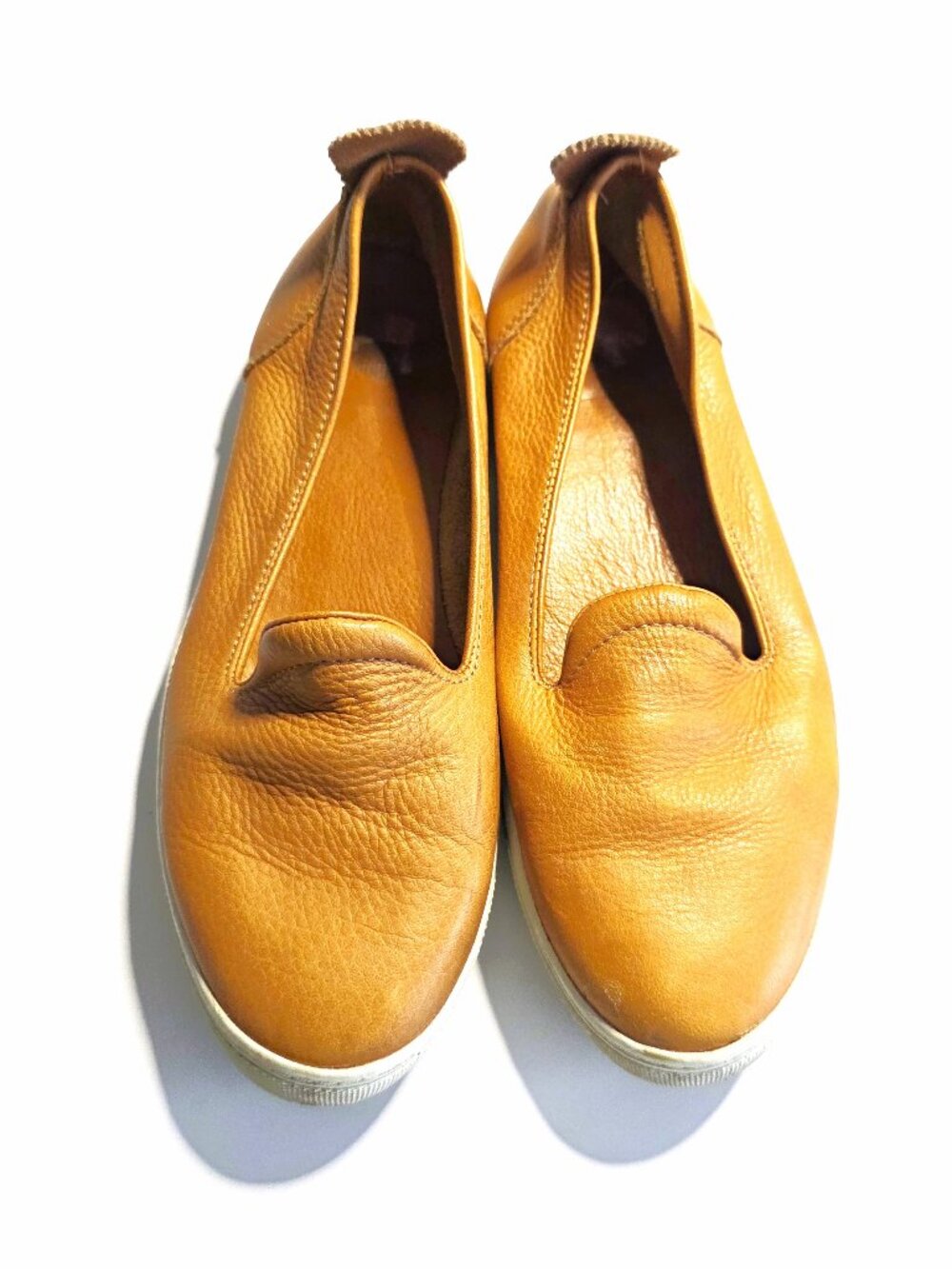 Cougar Resort caramel brown leather slip on flats